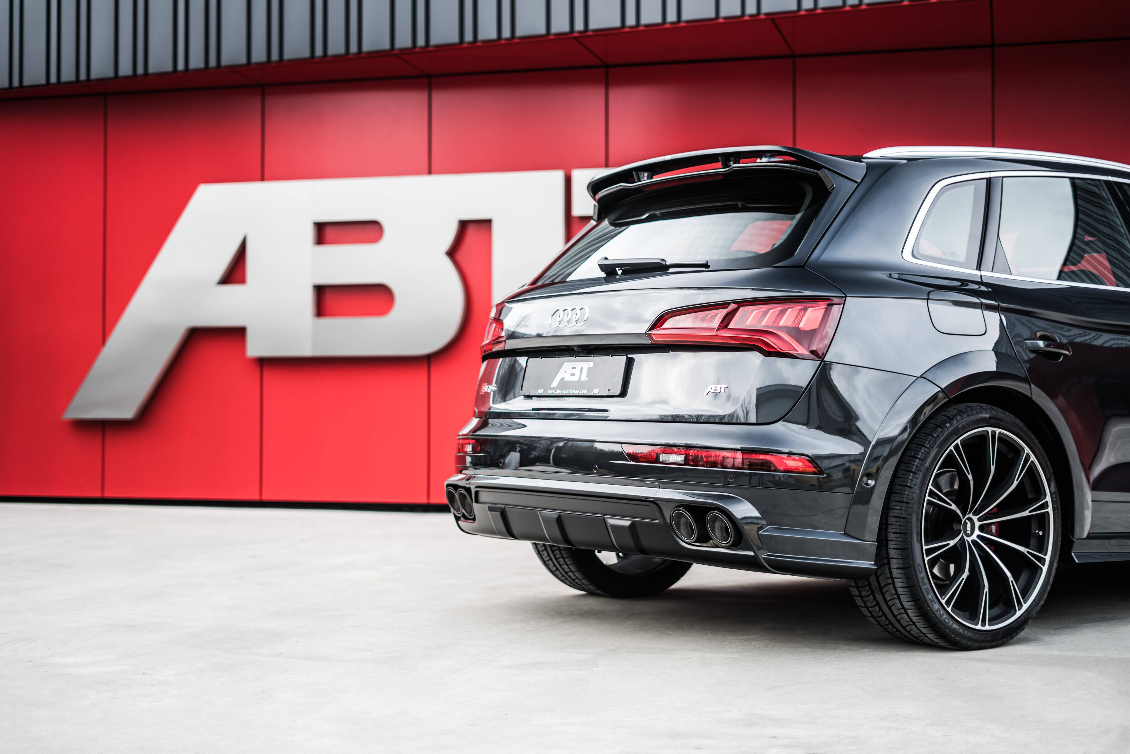 Markant in Power und Design – ABT Audi SQ5 mit Breitbau-Aeropaket und 425  PS - Audi Tuning, VW Tuning, Chiptuning von ABT Sportsline.